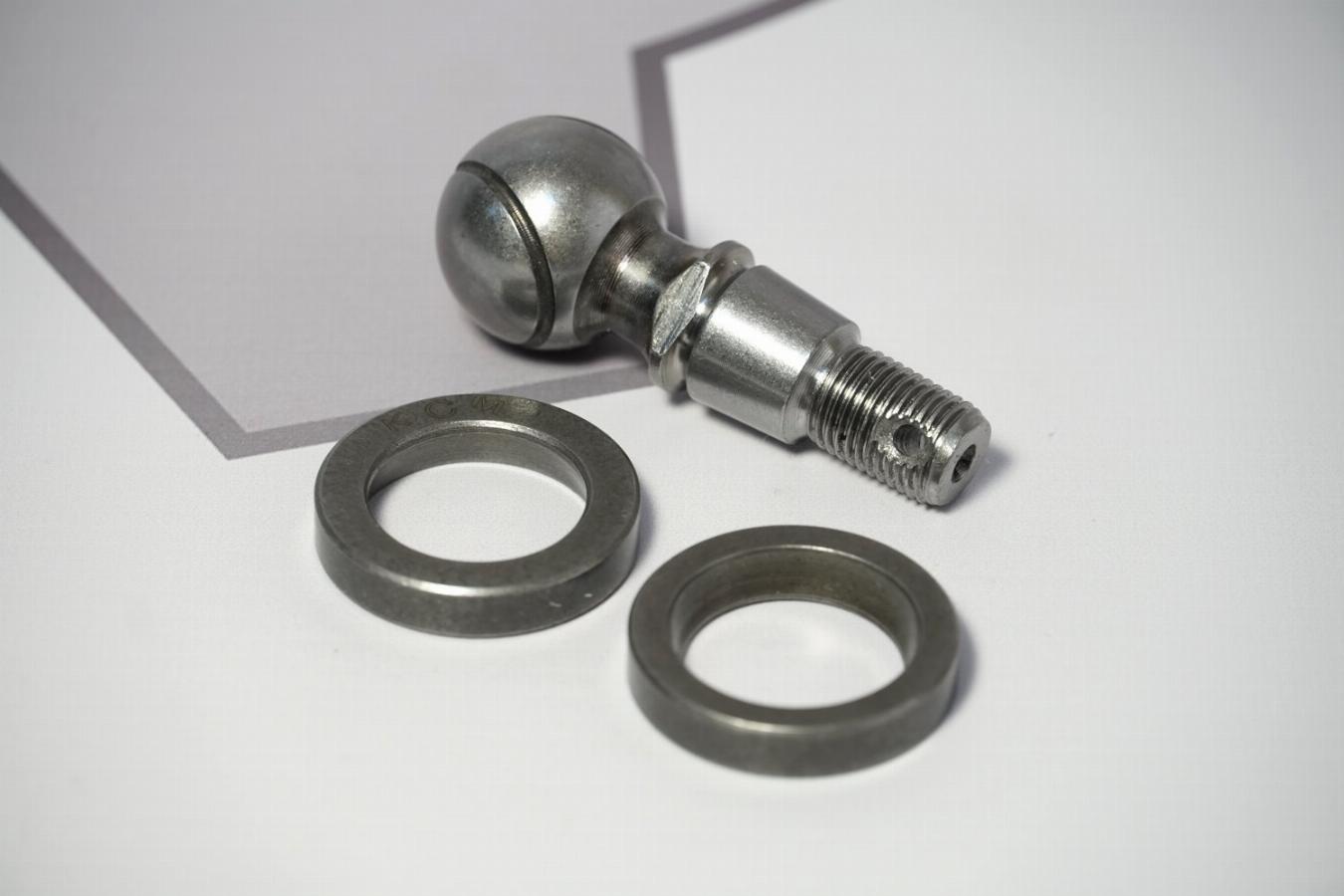 Палец хвостовика КПП шаровой с сухарями 2шт. МАЗ 5336-1703580/82