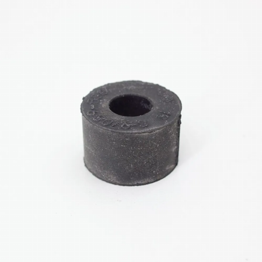 Втулка стабилизатора переднего Isuzu NPR75/NQR90 8970895560