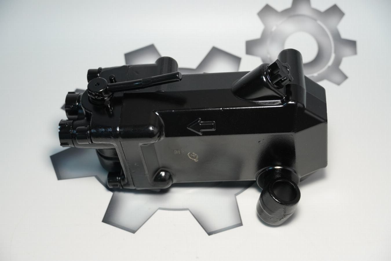 Насос механизма опрокидывания кабины МАЗ/КАМАЗ 182.5004010-11