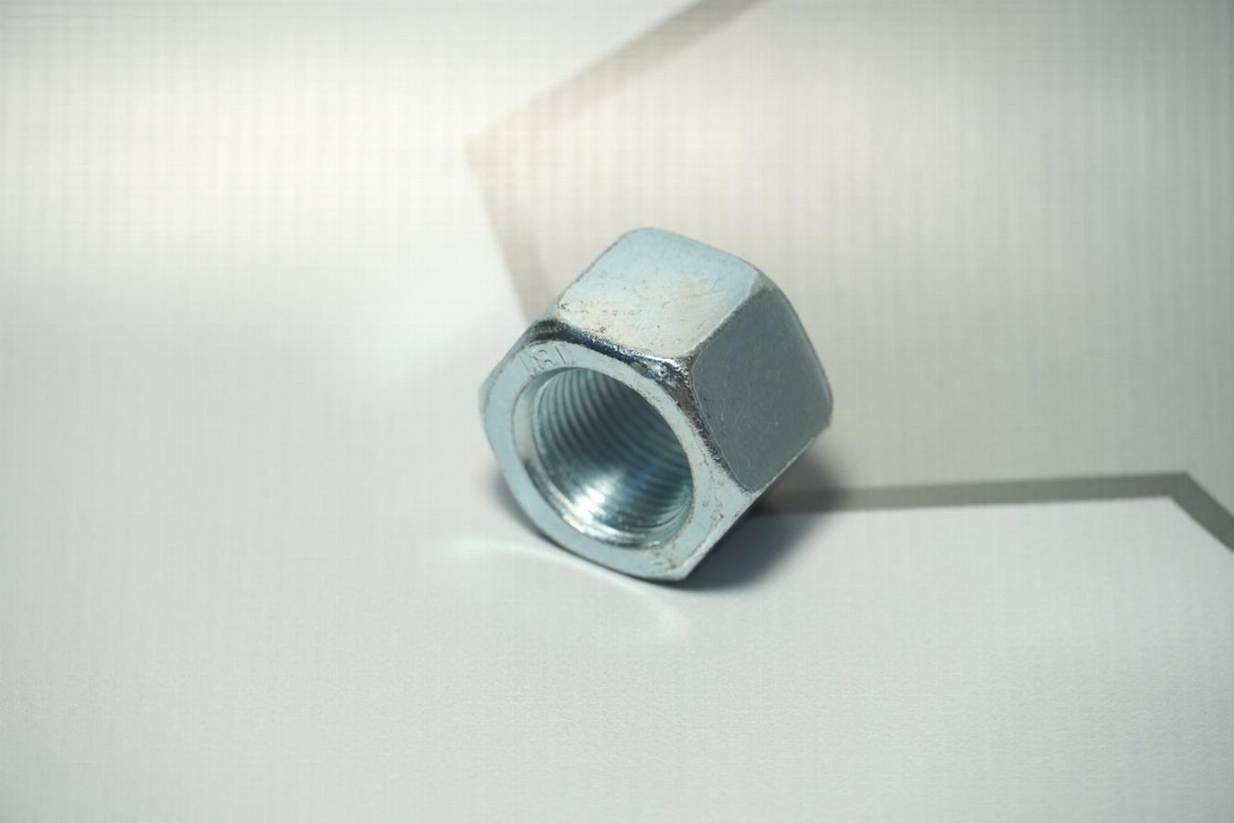 Гайка М20*1.5-6Н стремянки передней КАМАЗ 853525