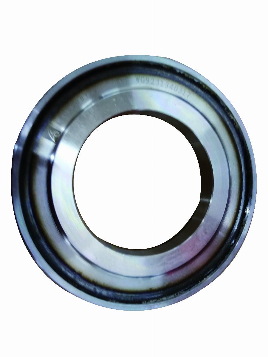 Кольцо распорное сальника задней ступицы AC16 HOWO A7 LEO600071A