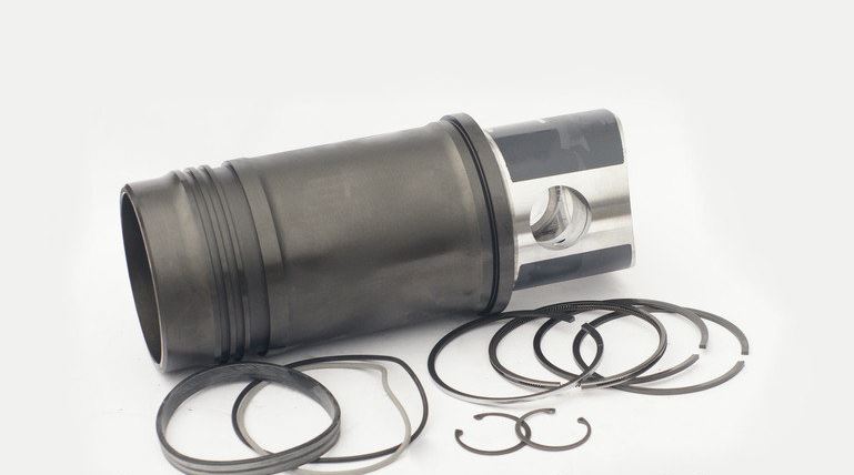 Поршнекомплект ЯМЗ-240НМ2/ПМ2 240Н-1004005-01