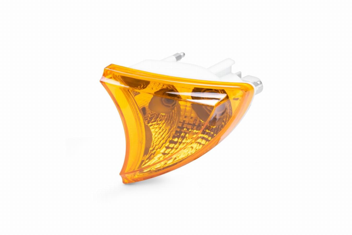 Указатель поворота правый желтый Iveco Stralis AD/AT T11922003