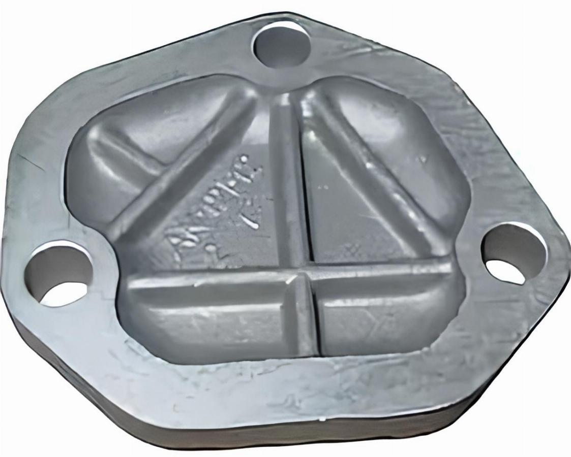 Крышка головки цилиндра боковая дв.ЯМЗ-240 240-1003336-В2