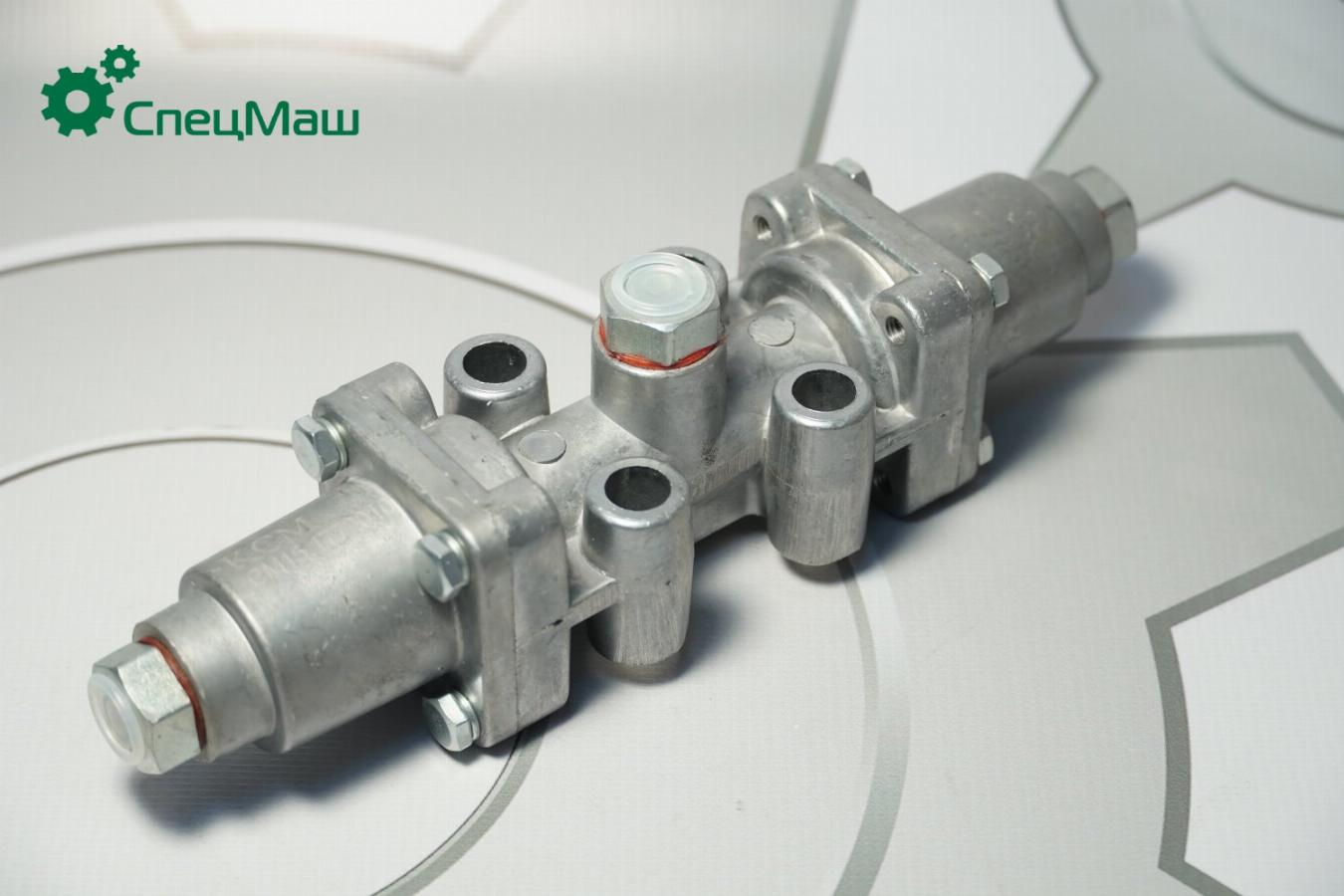 Воздухораспределитель делителя КПП КамАЗ 15.1772010