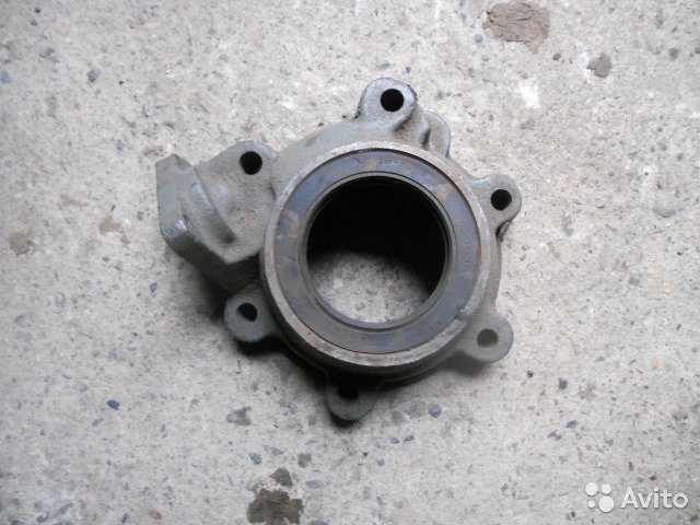 Крышка вторичного вала ЯМЗ 238П-1721205